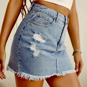 Raw Hem, Button, Pocket, Ripped, Zipper